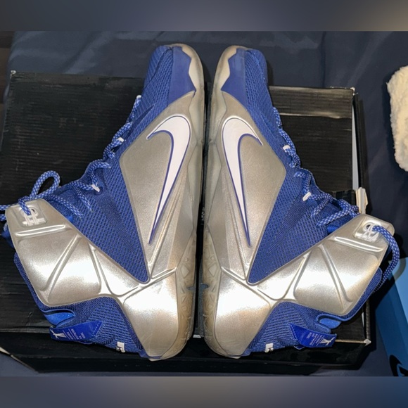 Nike Lebron 12 XII “What If?” Size 13 Excellent Condition Dallas Cowboys - Picture 4 of 14